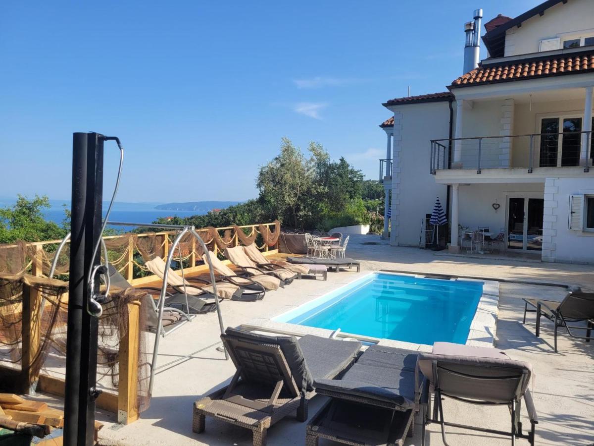 Ferienwohnung Mit Pool Kroatien Mit Meerblick Und Pool Ловран Экстерьер фото