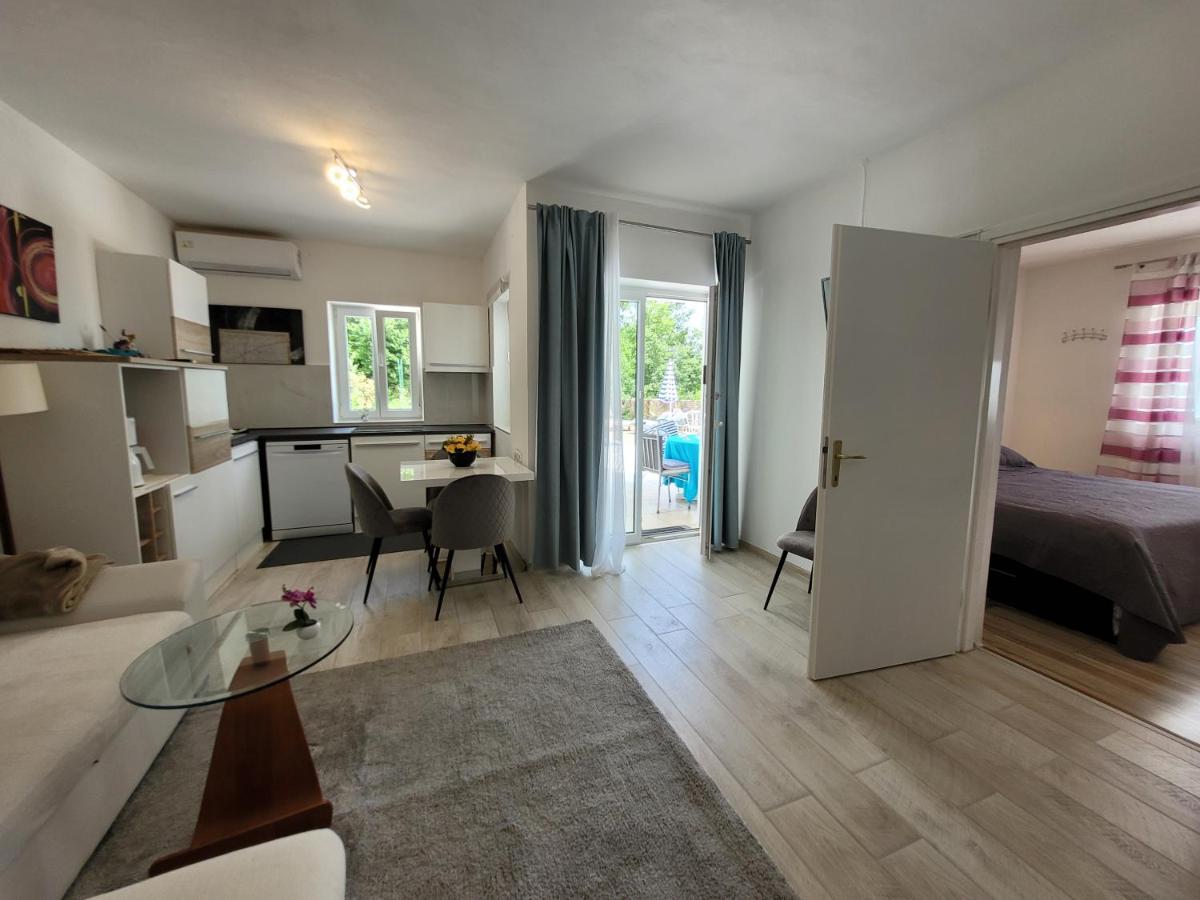 Ferienwohnung Mit Pool Kroatien Mit Meerblick Und Pool Ловран Экстерьер фото